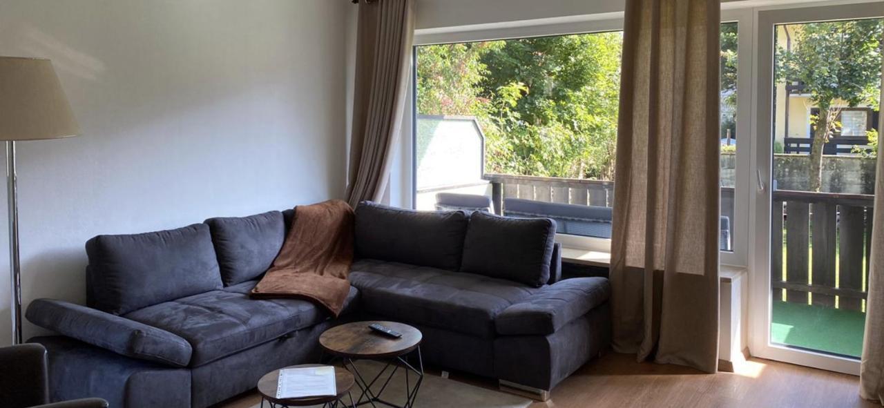 Ferienhaus Butterfly 2 การ์มิช-พาร์เทนเคียร์เชน ภายนอก รูปภาพ
