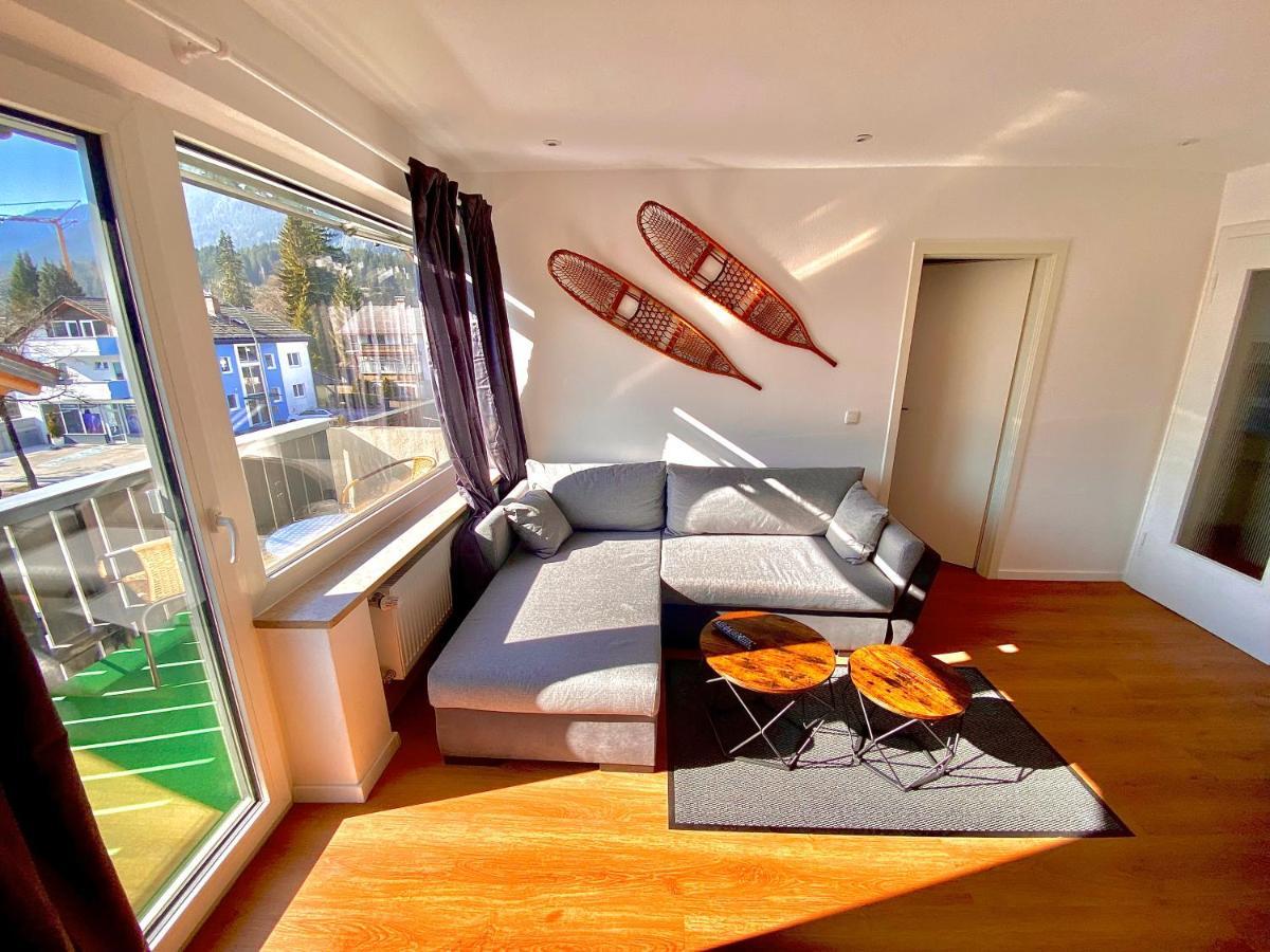 Ferienhaus Butterfly 2 การ์มิช-พาร์เทนเคียร์เชน ภายนอก รูปภาพ