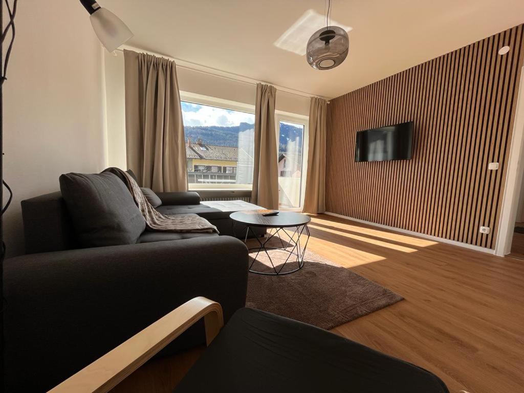 Ferienhaus Butterfly 2 การ์มิช-พาร์เทนเคียร์เชน ภายนอก รูปภาพ